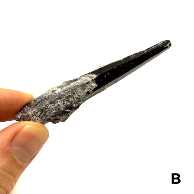 Dark Fairy Quartz Raw Points, Pakistan - Image 6
